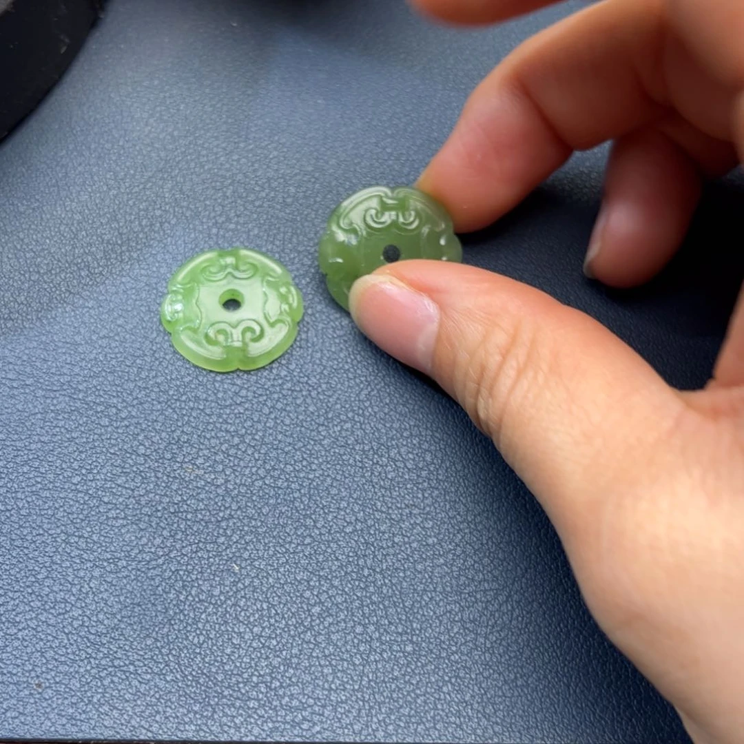 扇子配件腰鼓头碧玉贴片一副