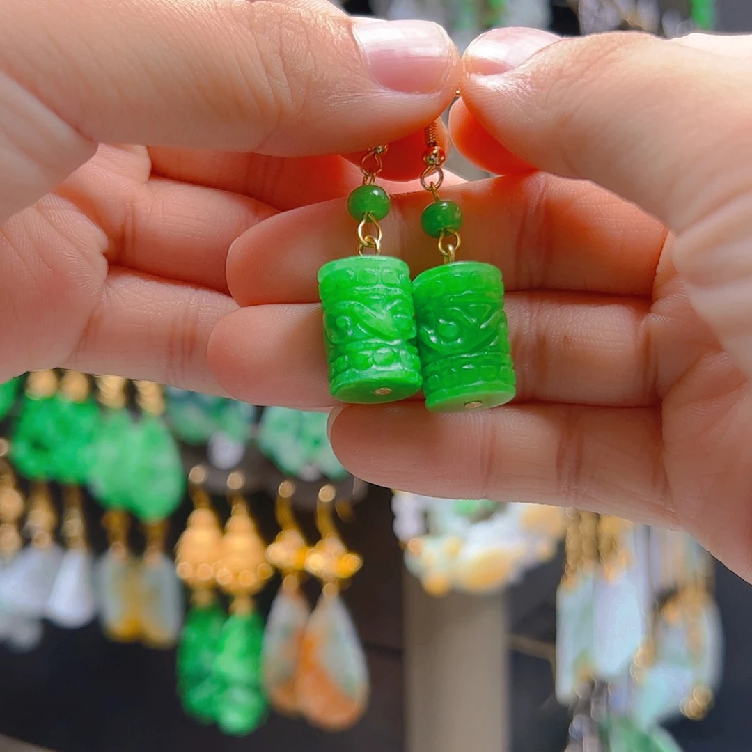 未镶嵌翡翠耳饰辉*姐