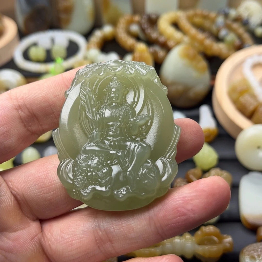 和田玉颈饰未镶嵌