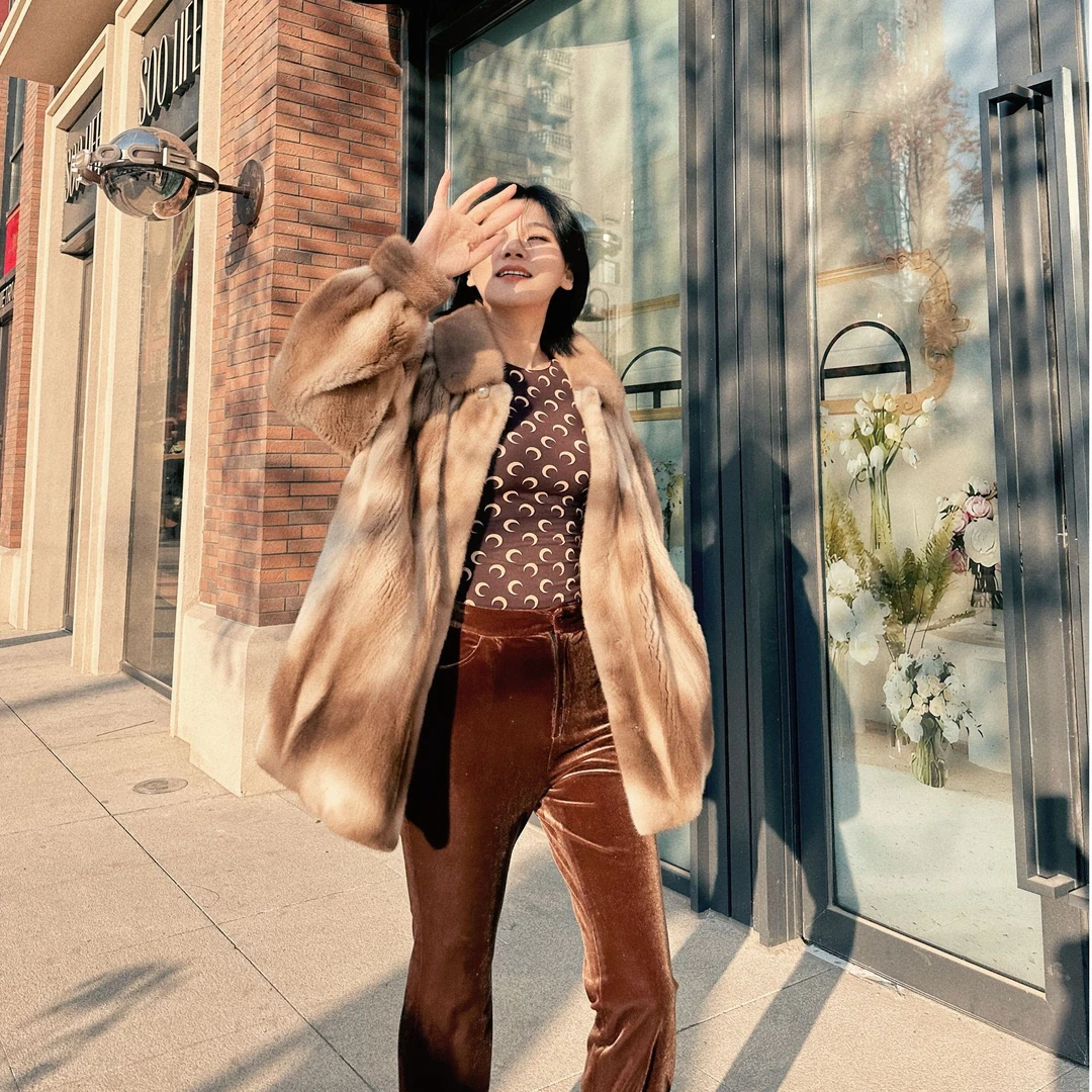 天伦皮草  大理石纹中长款  2025新款独特有气质