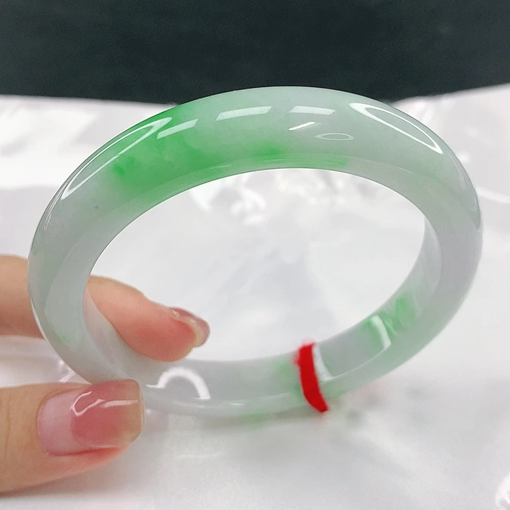 翡翠未镶嵌手镯圈57.3，03086