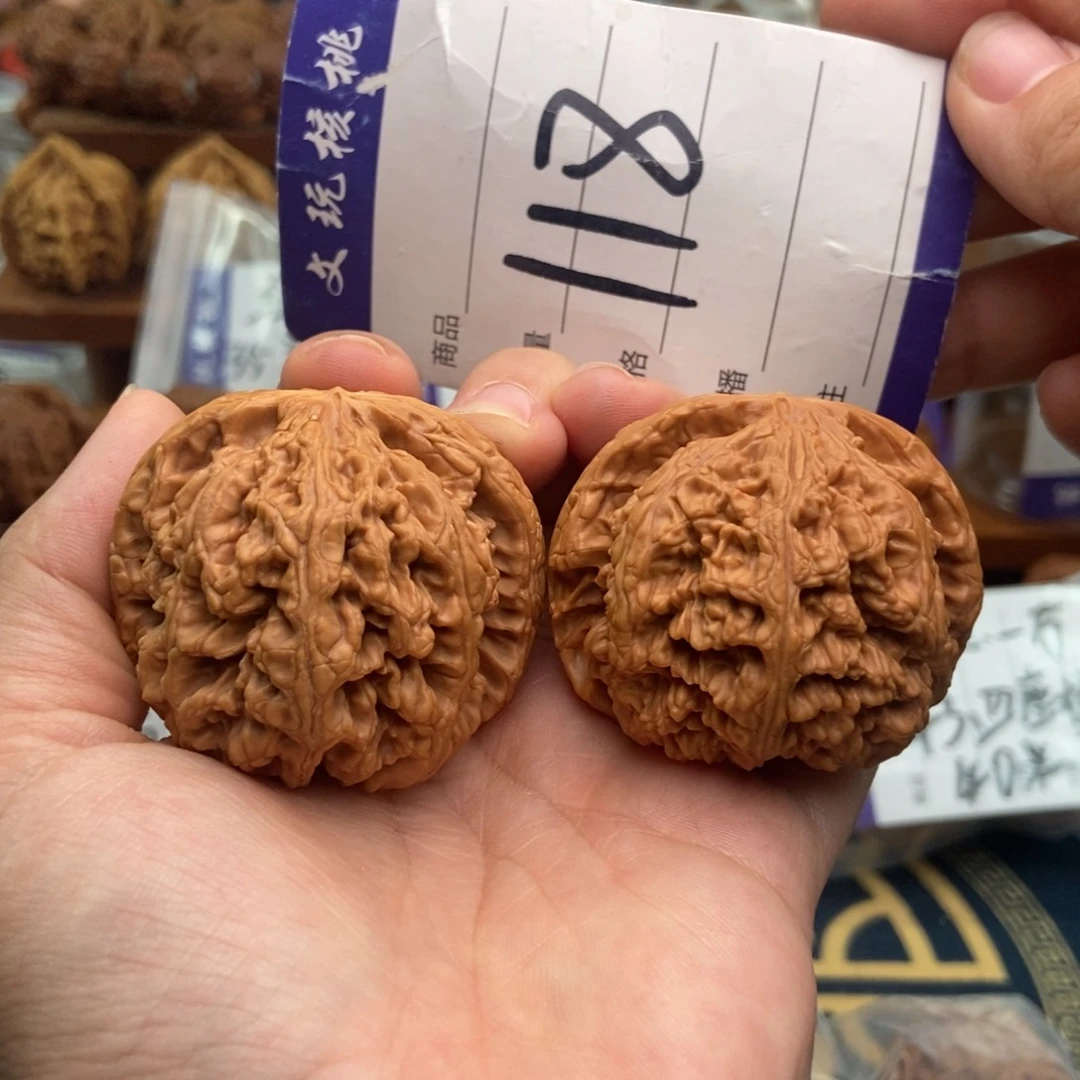 文玩核桃把件47粗筋