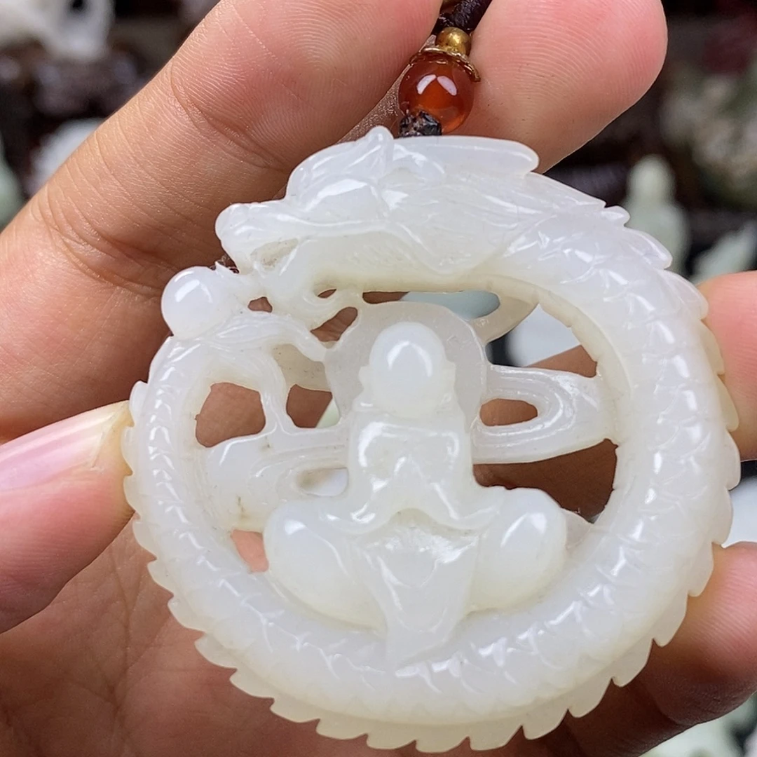 和田玉未镶嵌挂件