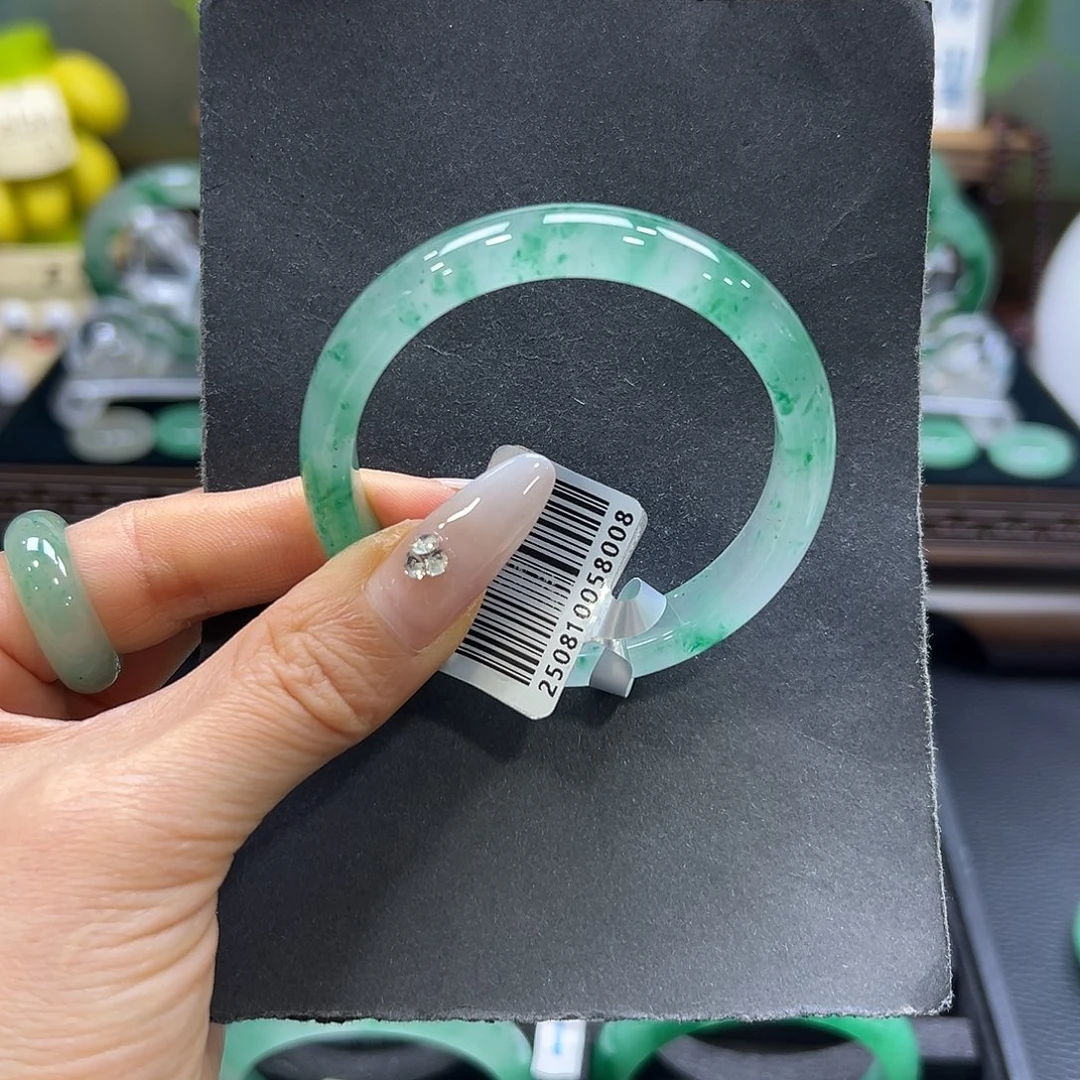 石英质玉（非洲翠）未镶嵌手镯51-52