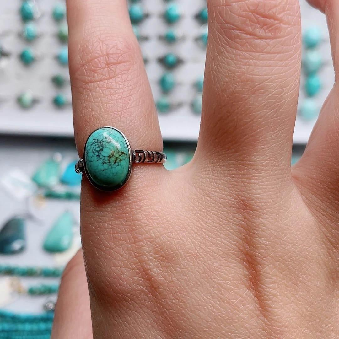 宁****绿松石未镶嵌绿松石