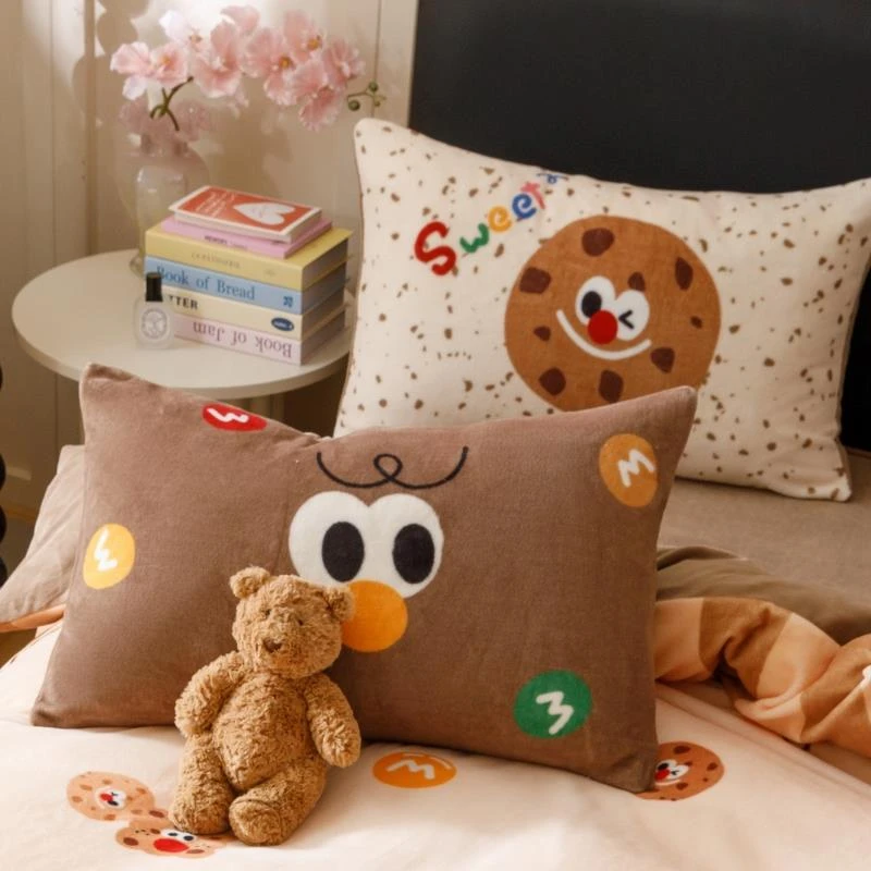 FAVMARTHA.牛奶绒枕套一对装冬季珊瑚绒枕头套防头油枕芯内胆套48