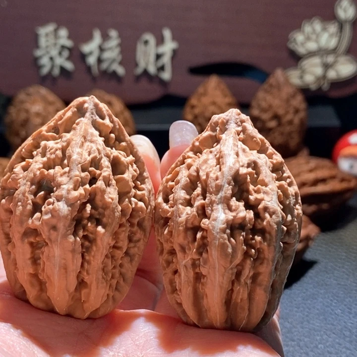 吊坠文玩核桃聚核财婉楸105