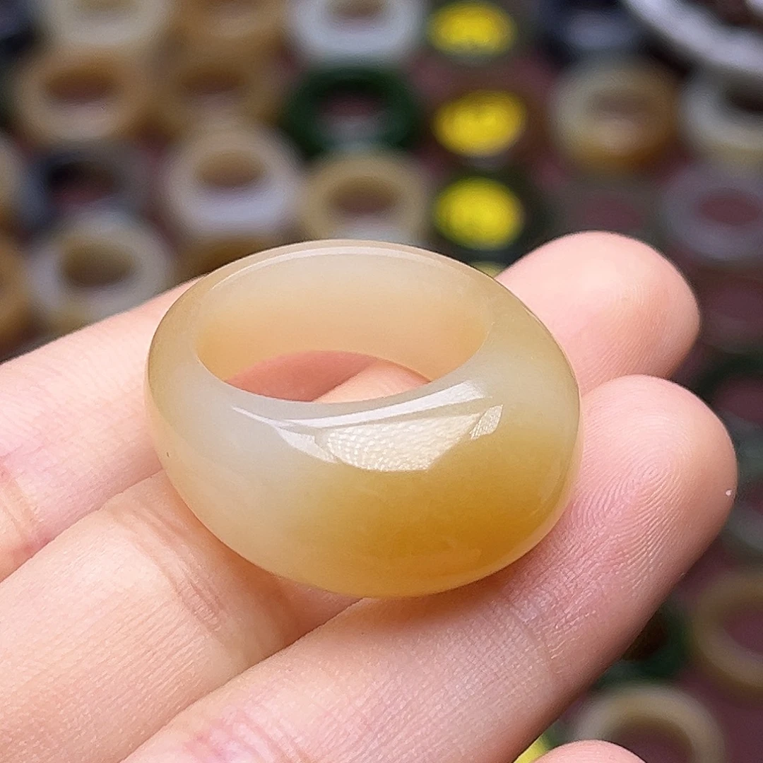 和田玉未镶嵌戒指17.5芒果布丁