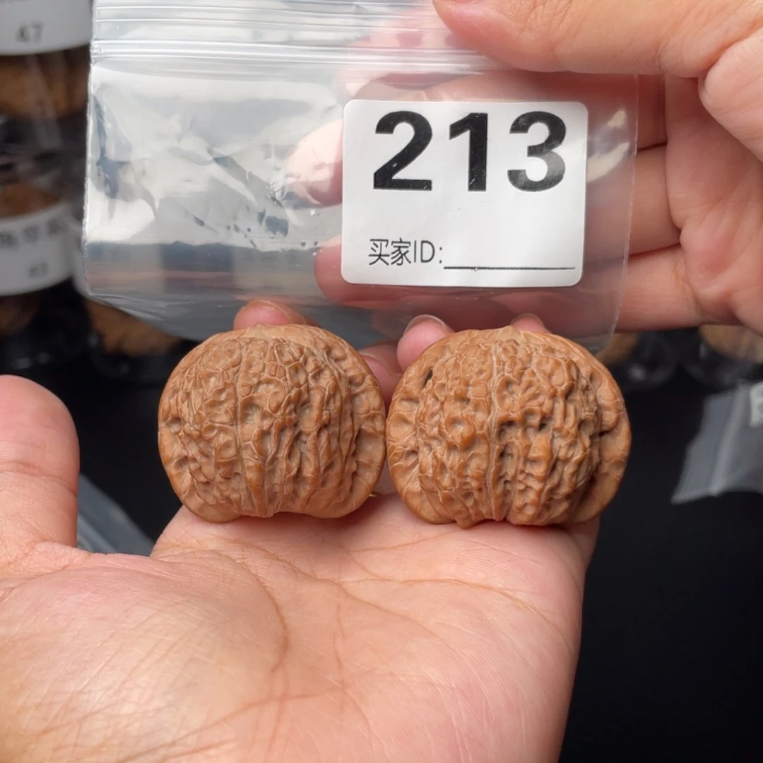 把件文玩核桃全品38血麒麟