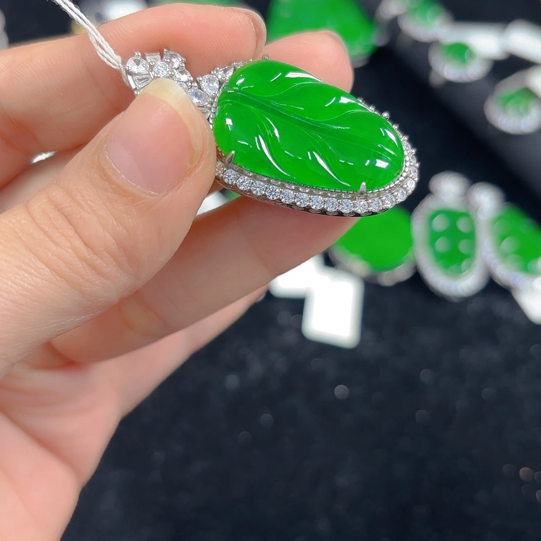 翡翠银S925镶嵌吊坠(不含链)