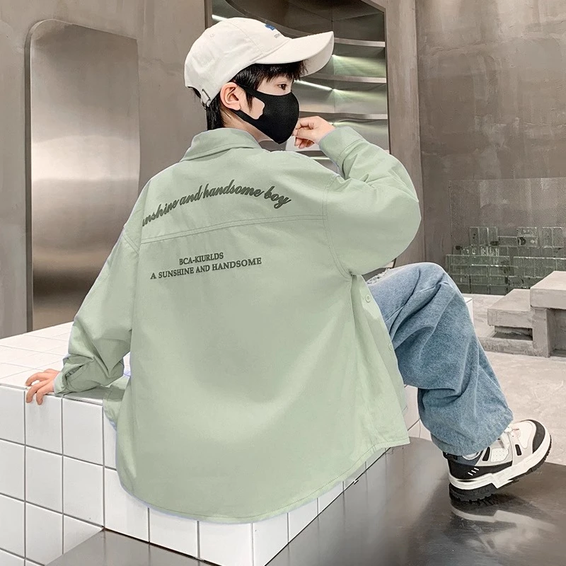 男童衬衫春秋款外套2025新款男孩秋季帅气儿童秋装中大童长袖衬衣