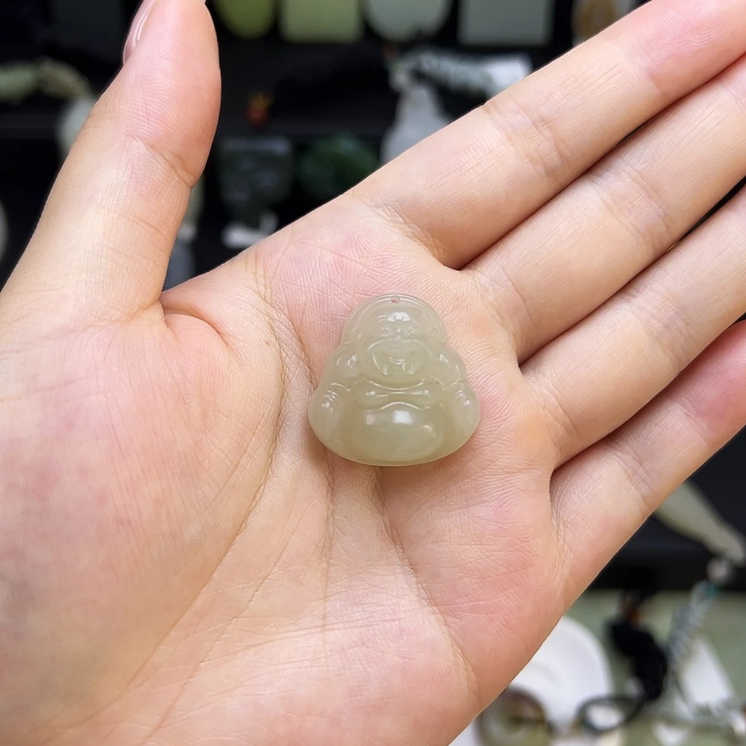 和田玉未镶嵌颈饰福利款佛公