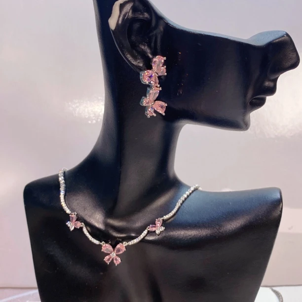 铜合金耳饰 双蝴蝶耳钉气质时尚耳饰高级感耳饰S925银针耳钉