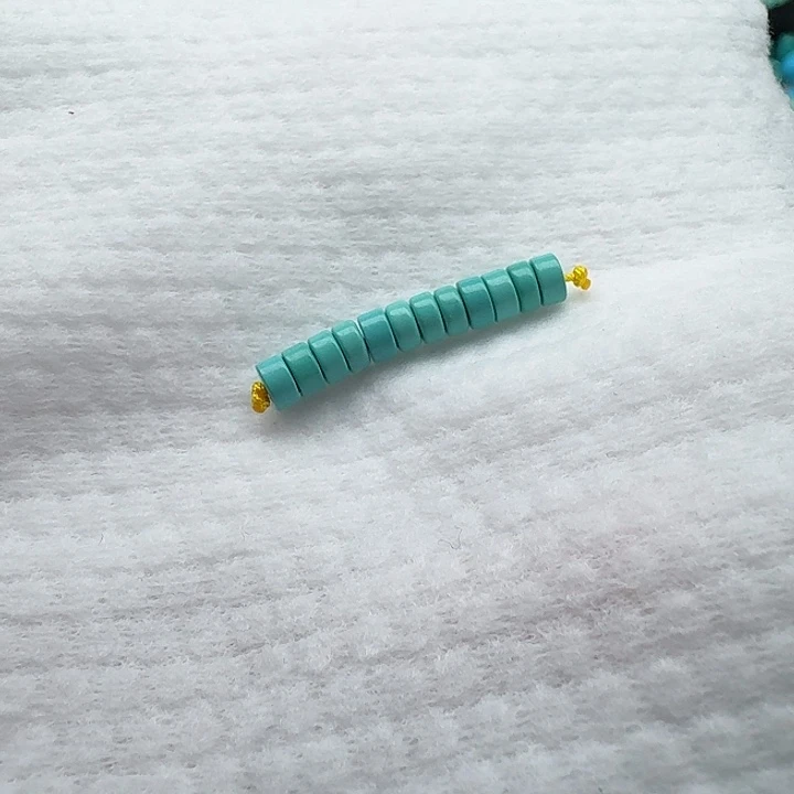 尺寸：5/2➕绿直切隔片一组（12颗）