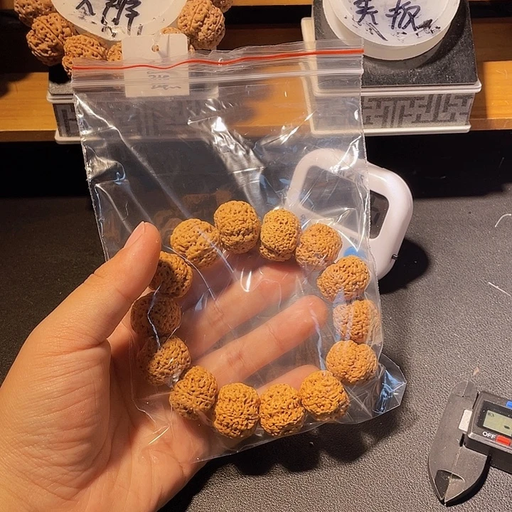 G***。手串金刚菩提金刚