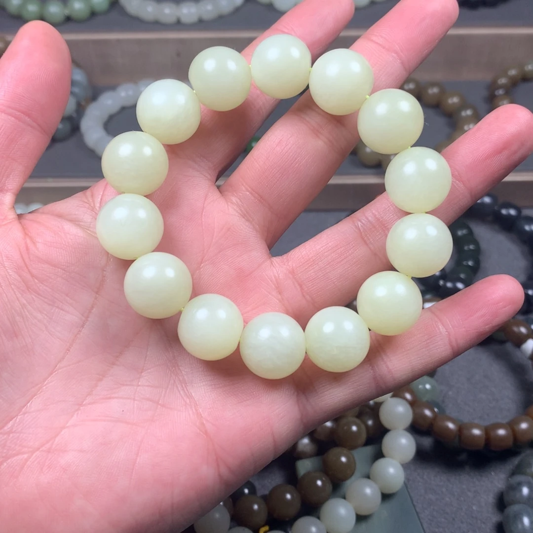 和田玉未镶嵌手链