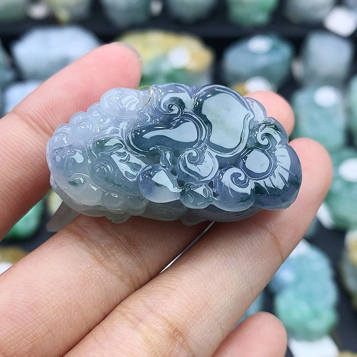 翡翠未镶嵌颈饰天然缅甸翡翠