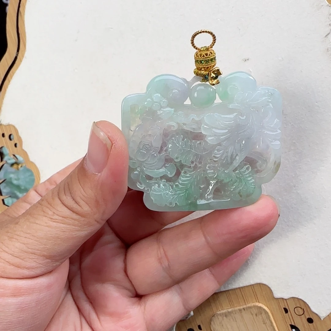 翡翠颈饰未镶嵌仿古