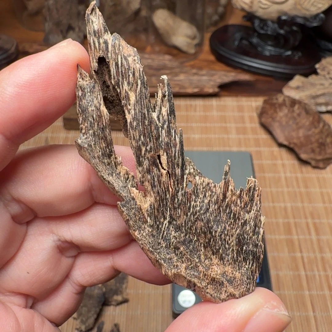 沉香国香香港吊口2.19g