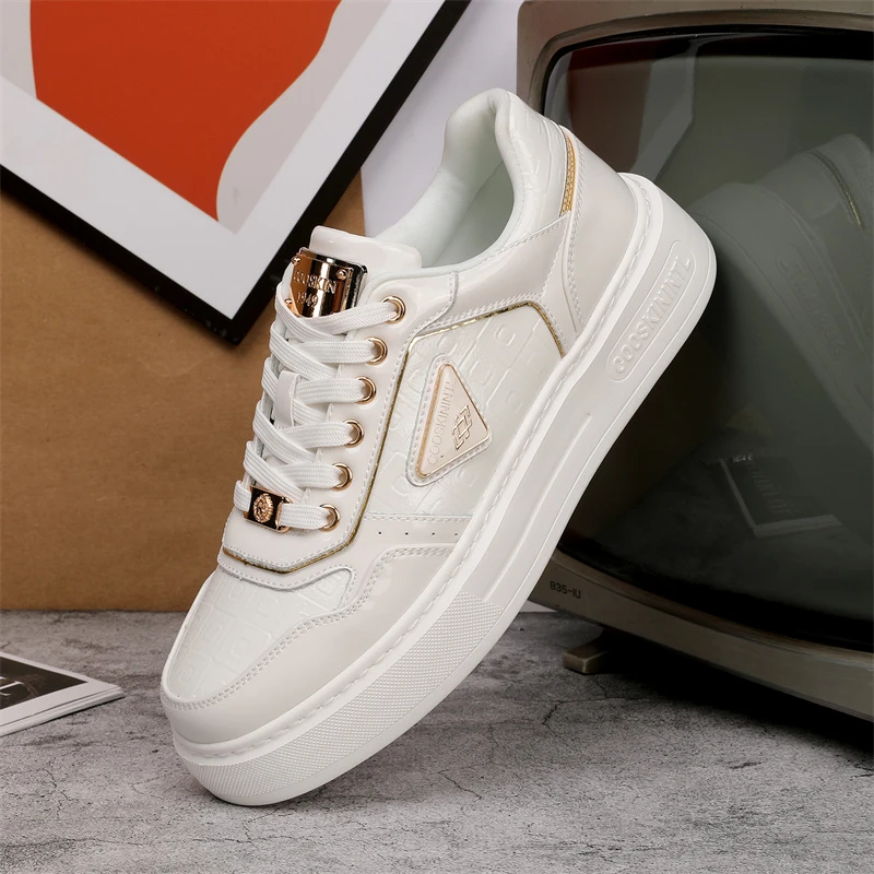 GUCL酷奇秋季上新时尚轻奢典藏纯男士百搭男鞋增高防流板鞋KQ6729