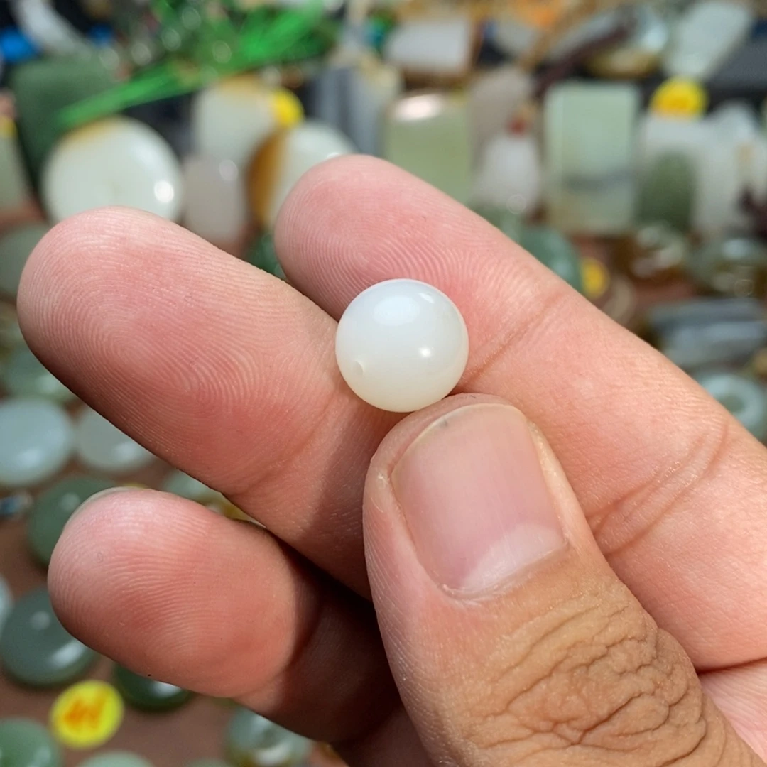 和田玉未镶嵌吊坠(不含链)