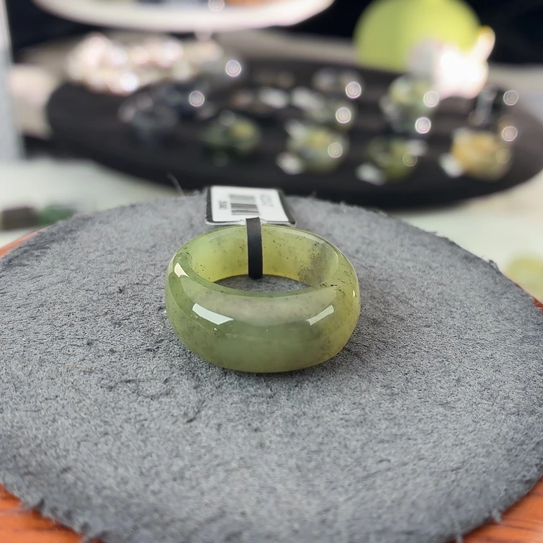 和田玉未镶嵌戒指b100黄青花馒头18不退换