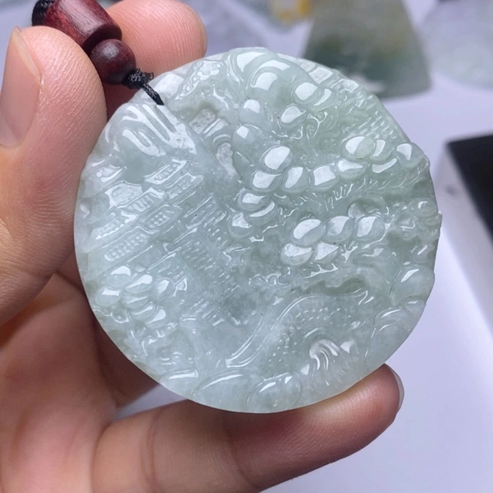颈饰未镶嵌翡翠翡翠