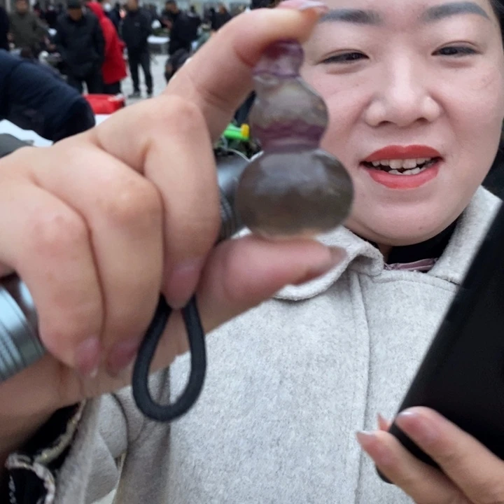 水晶未镶嵌珠宝半成品葫芦一个