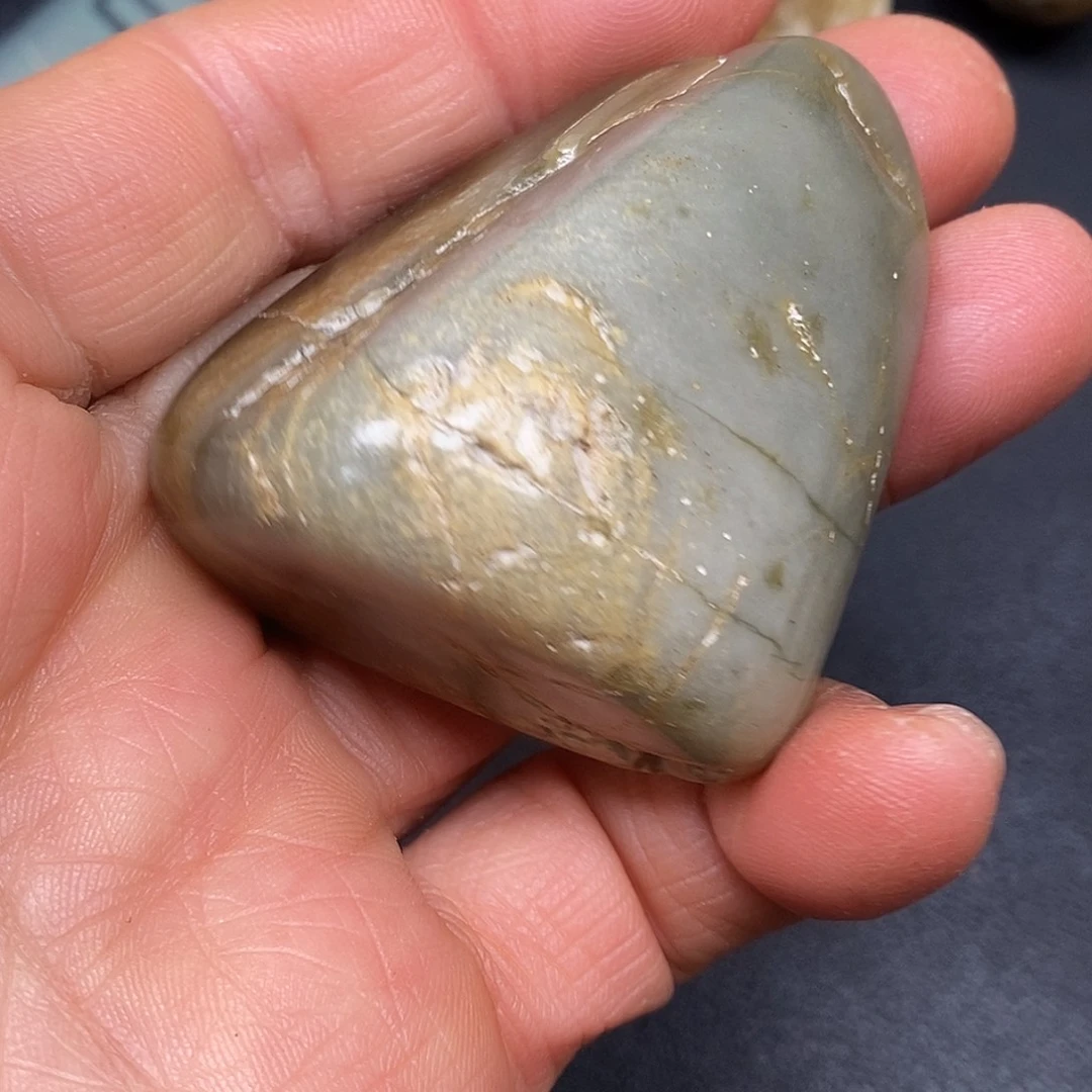 和田玉未镶嵌珠宝奇石