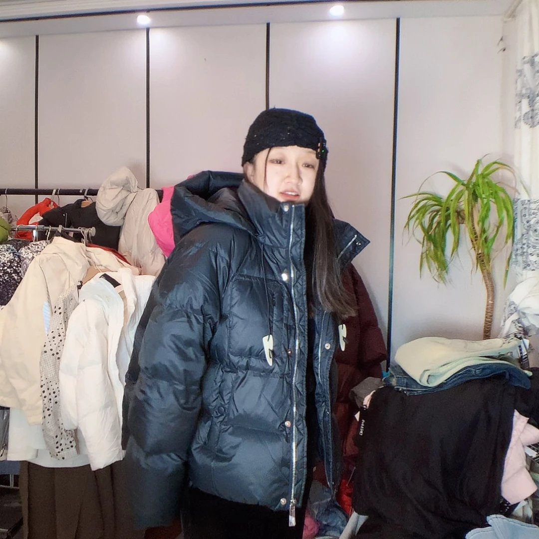 【闪购商品】小*头黑色白片片
