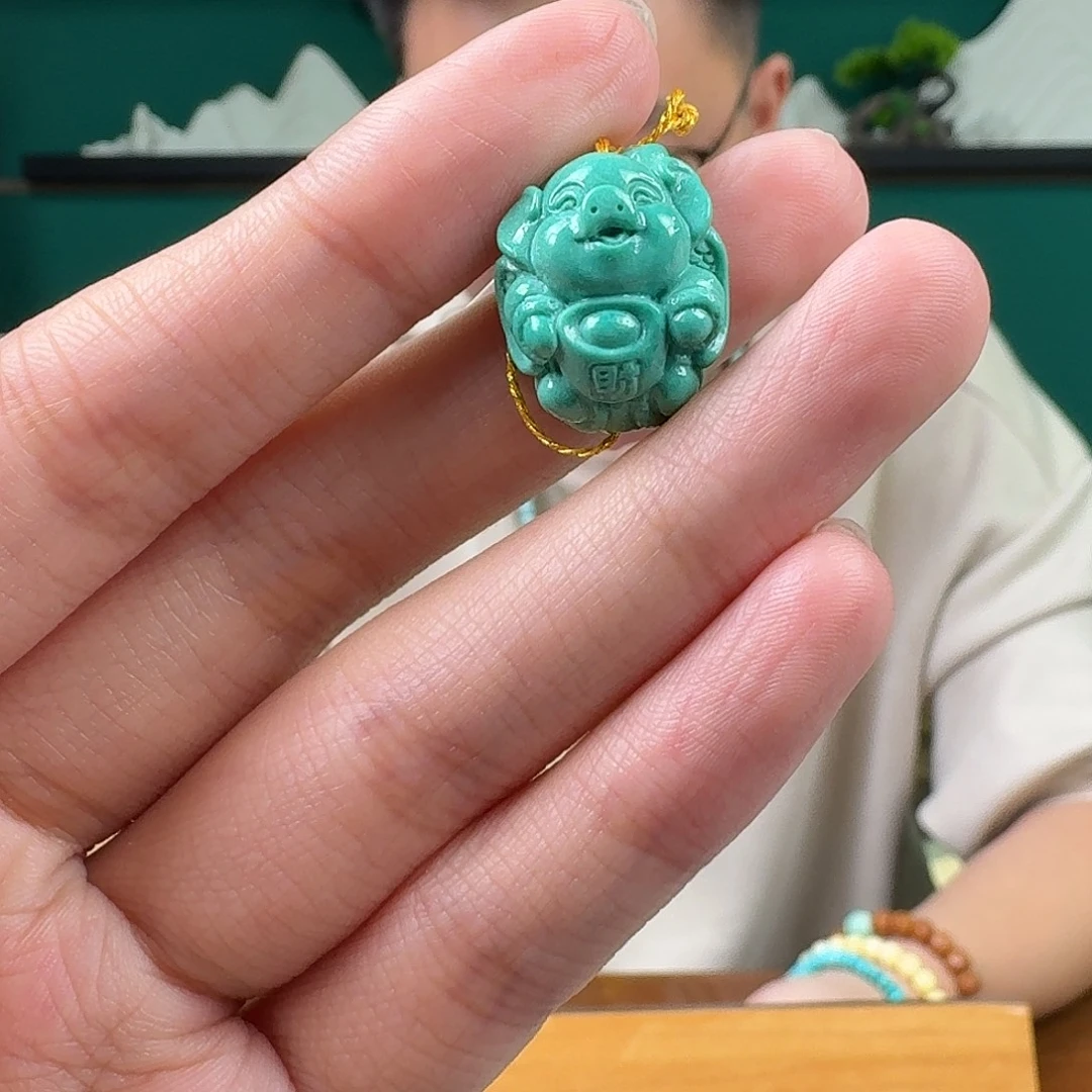 绿松石未镶嵌珠宝奇石