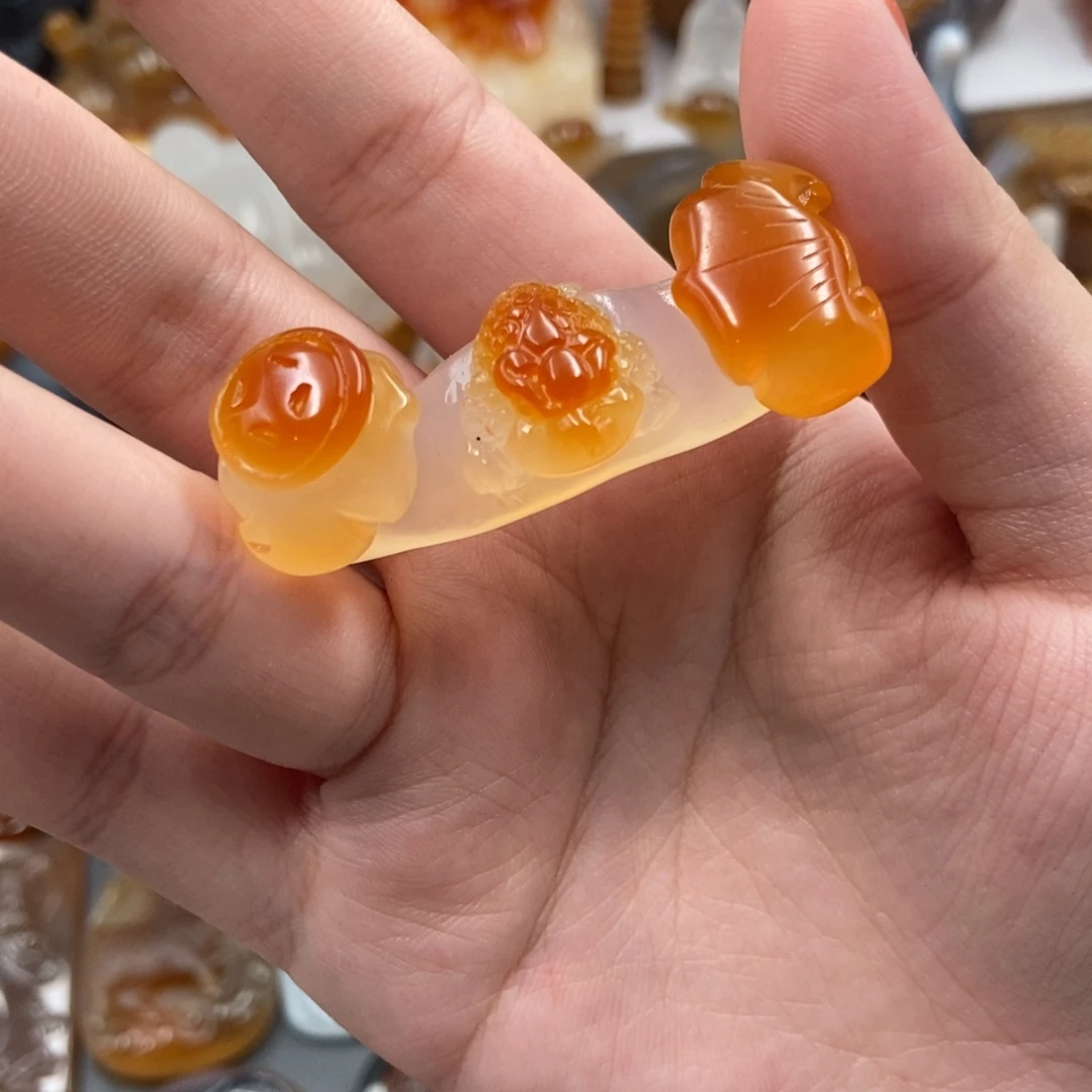 福***赵未镶嵌颈饰玛瑙/玉髓