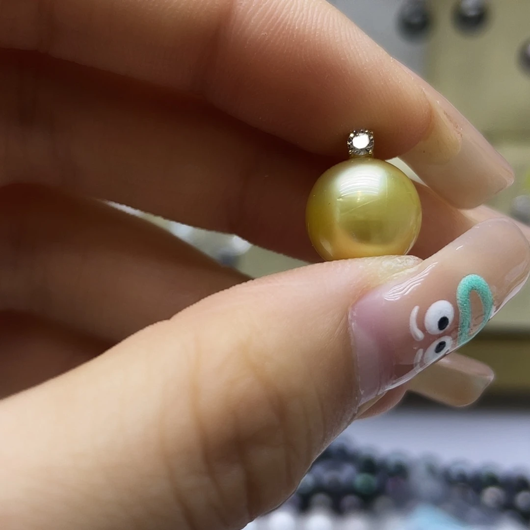 海水珍珠18K金镶嵌颈饰