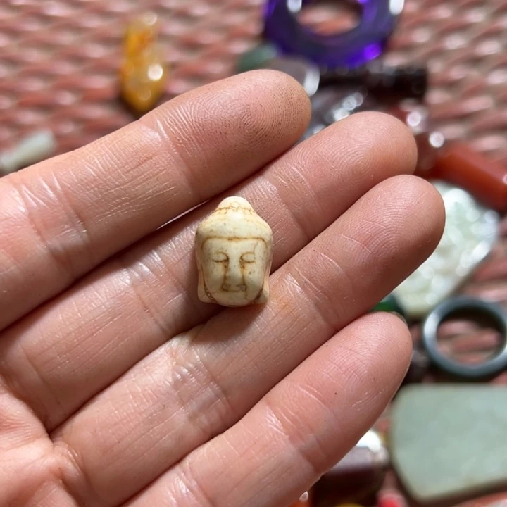 白***一皮质铁合金我也很喜欢这个风格啊