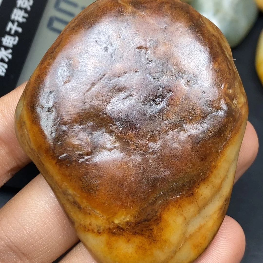 和田玉（糖玉）未镶嵌挂件