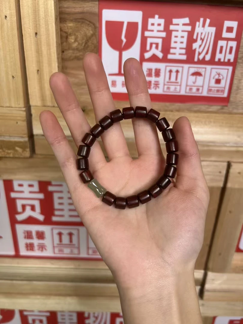 精品手串血檀配饰型s-0027 无礼盒无证书