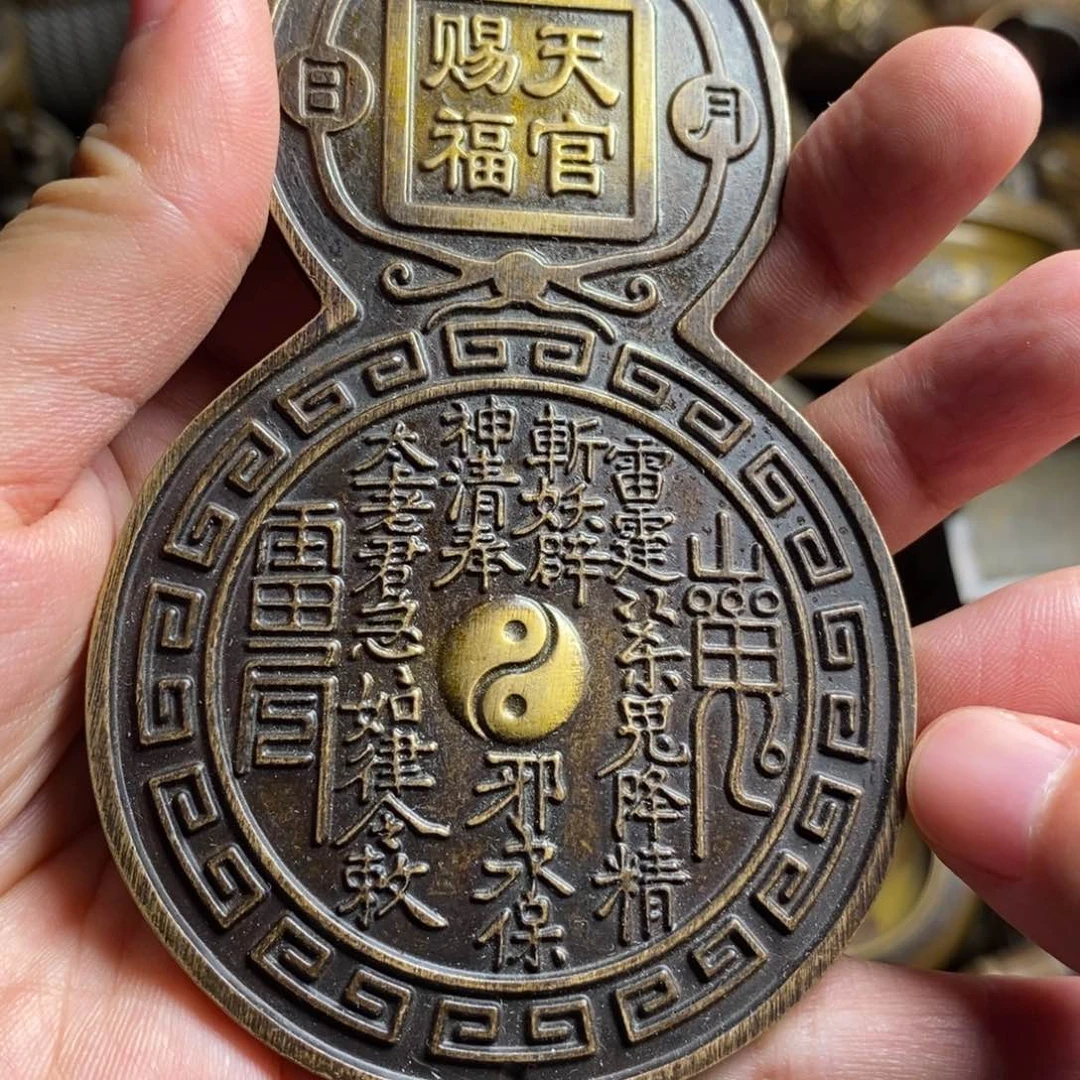 精美铜器做工精良