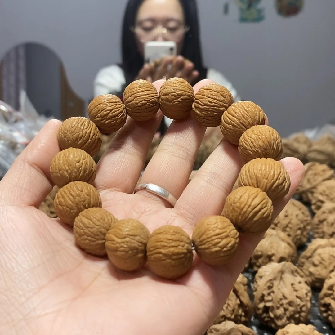 桃核吊坠      猴头