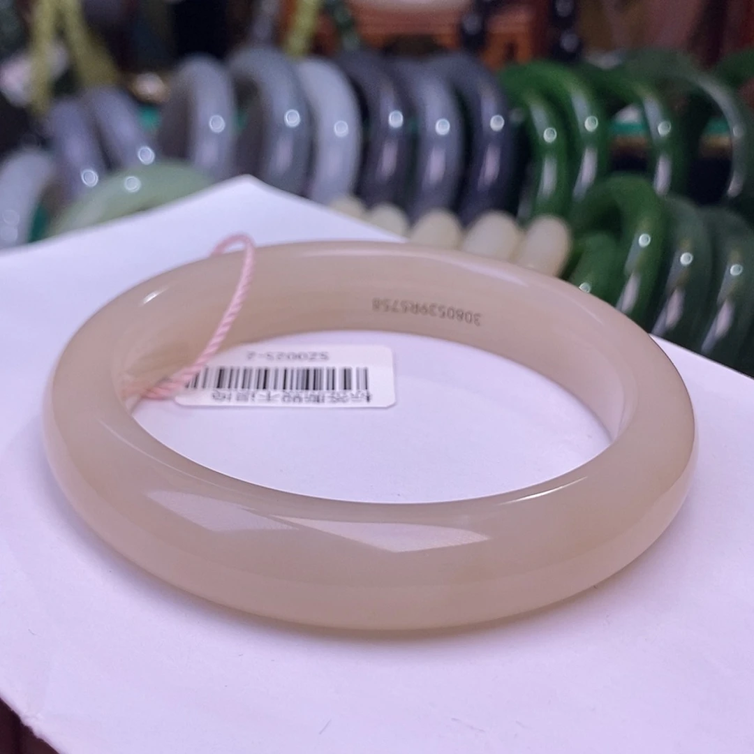 和田玉未镶嵌颈饰收藏级58浓藕粉老矿料脂膏级红粉手镯