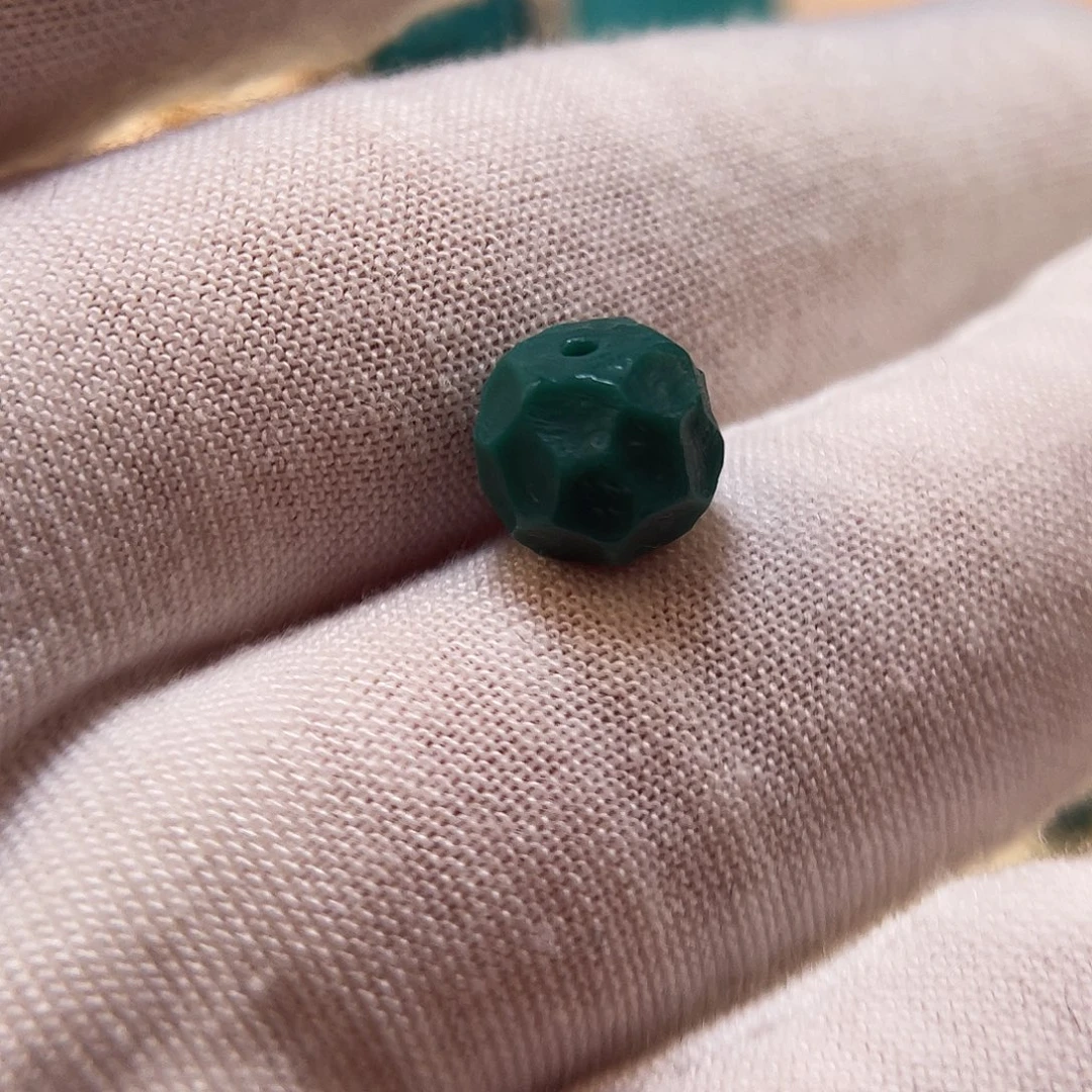 未镶嵌绿松石原矿绿松石