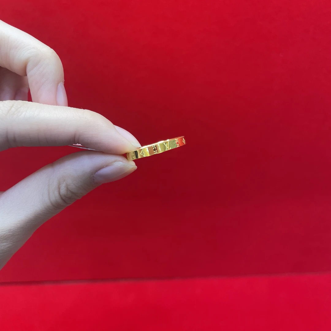 【莹莹专享】足金999饰品 老花 1.57 19圈口 GP 纳金添福