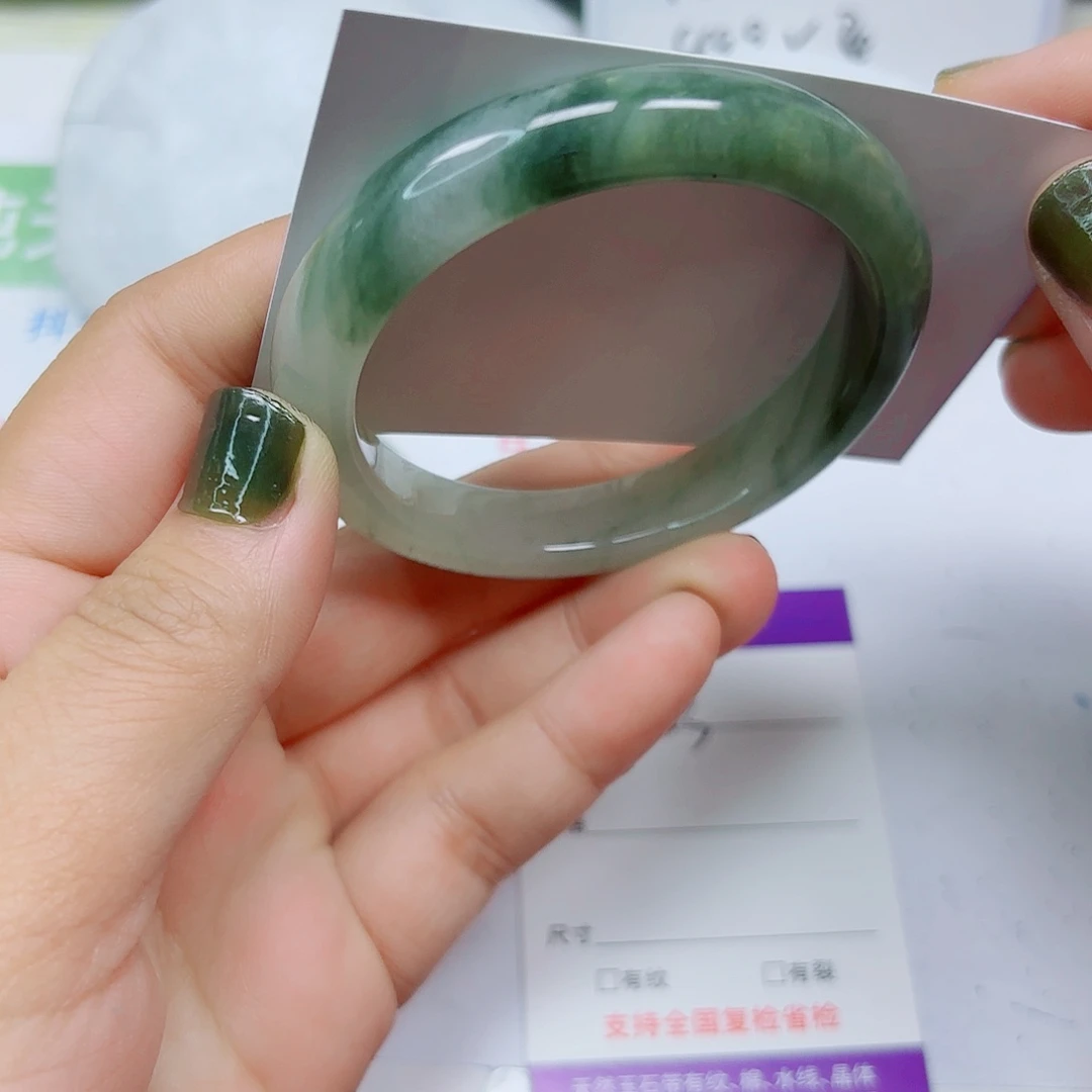 石英质玉未镶嵌手镯33/5453