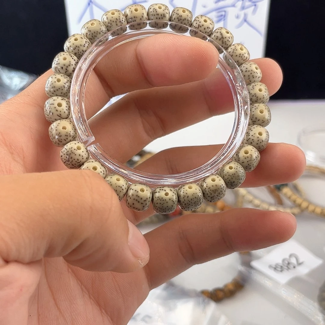 吊坠星月菩提8883