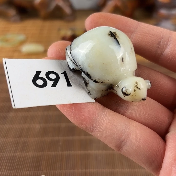 未镶嵌和田玉挂件