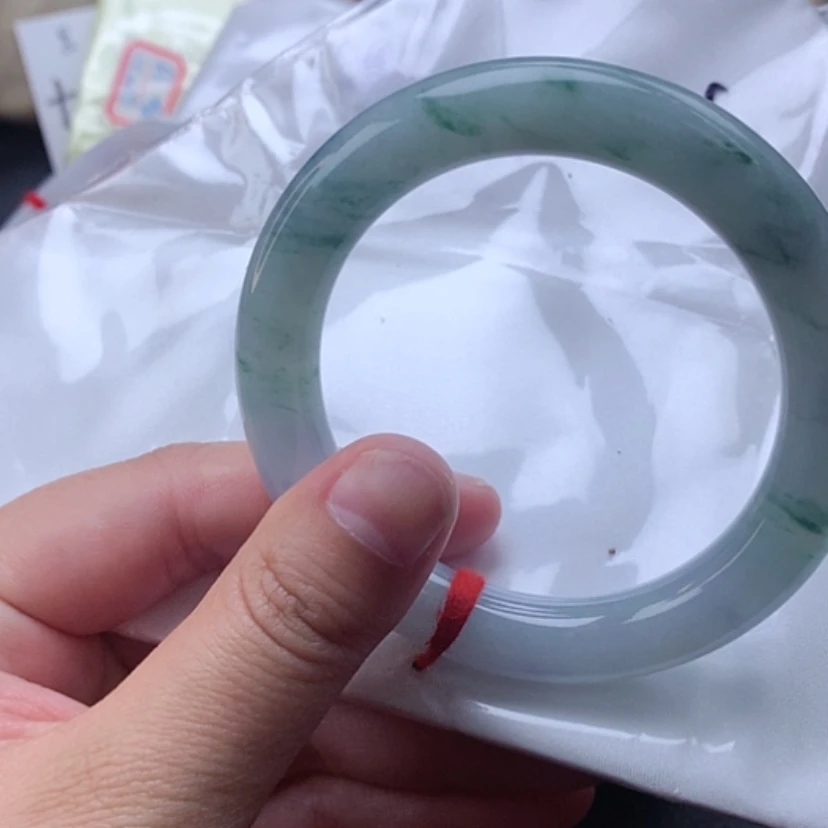 【闪购商品】翡翠手镯未镶嵌57飘花