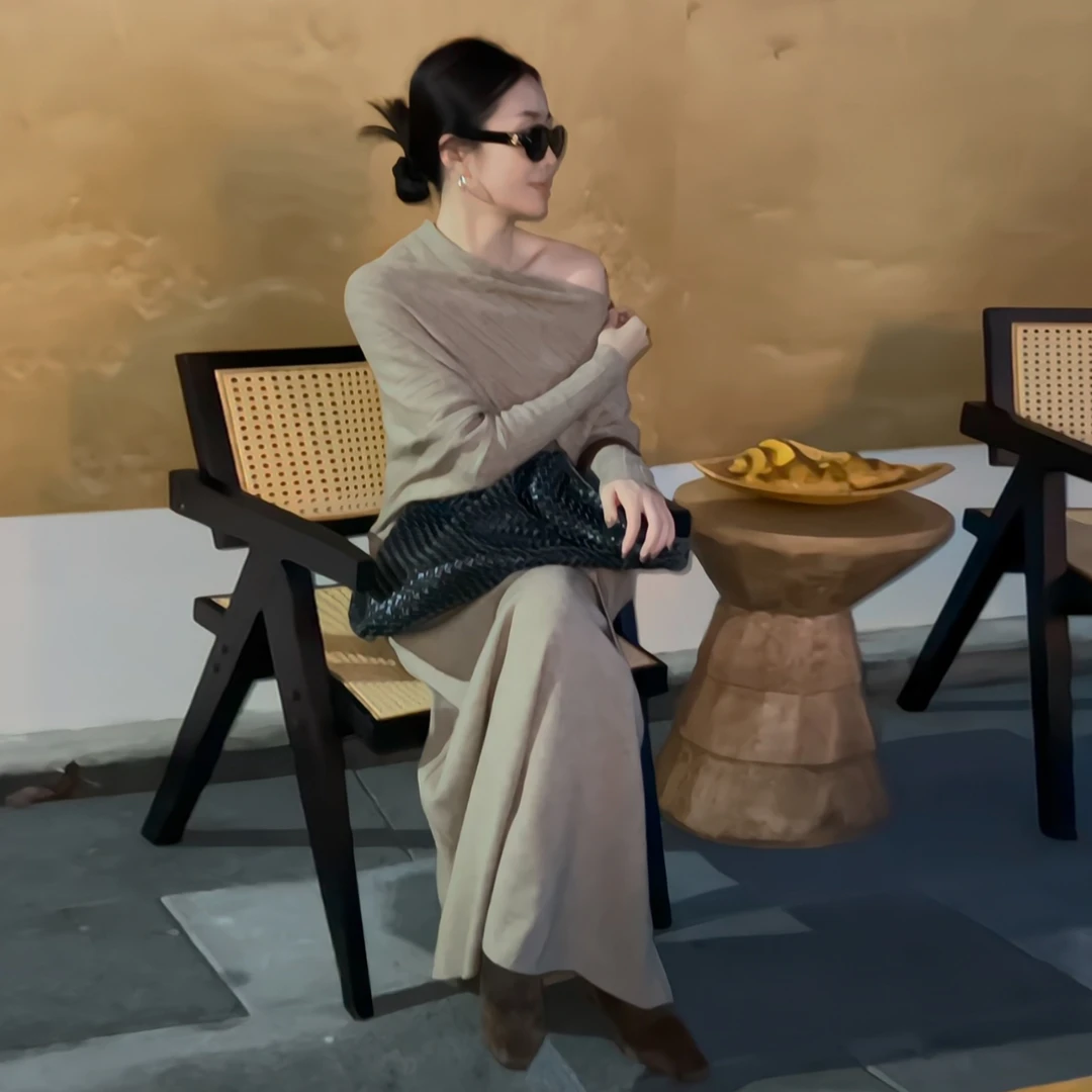 法式一字肩针织套装连衣裙子女2025新款早秋季氛围感流行穿搭长裙