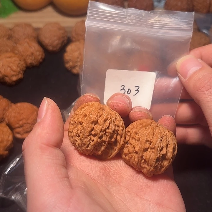 文玩核桃把件40 尺  磨盘     303