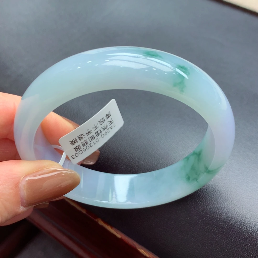 翡翠手镯未镶嵌缅甸翡翠手镯