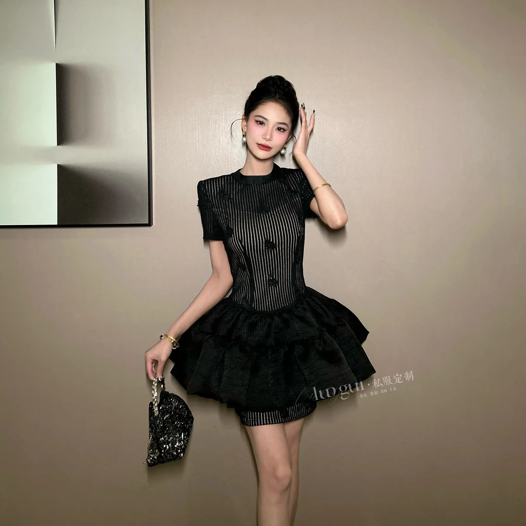 【花花原创】花苞拼接蓬蓬小黑裙日常显瘦时尚设计感连衣裙 21728