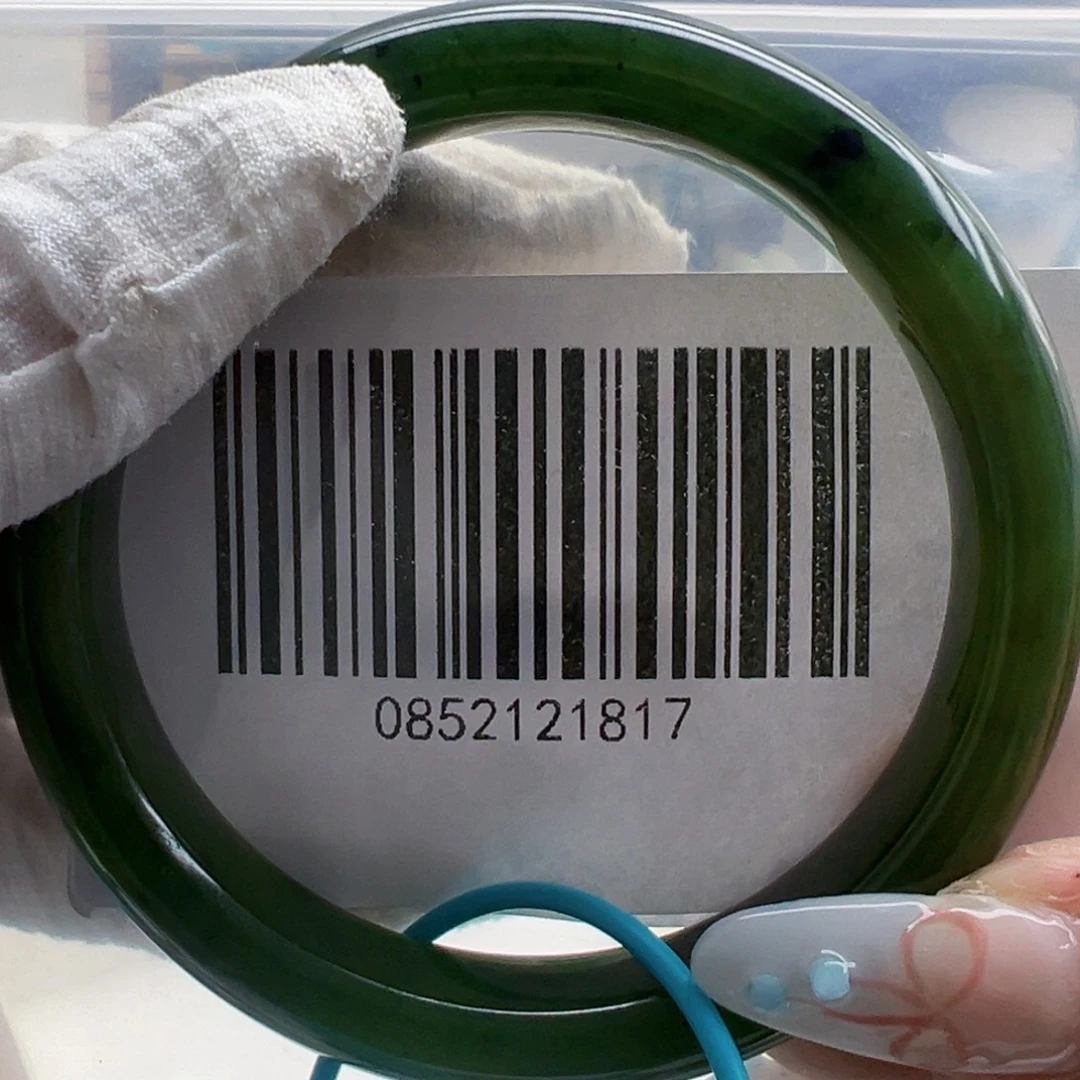 和田玉未镶嵌手镯包容6263